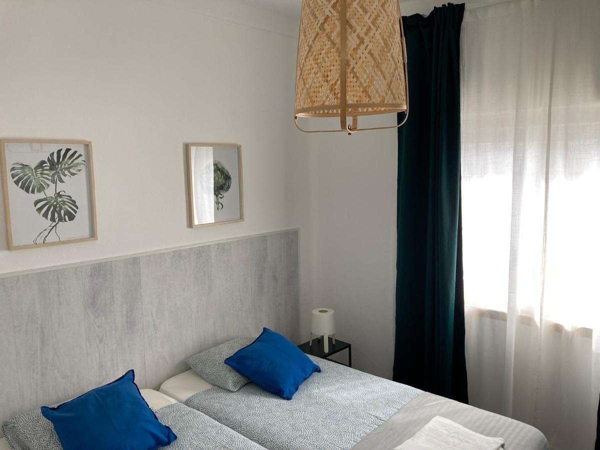 Albergue Surfer'S Den Ericeira Exterior foto